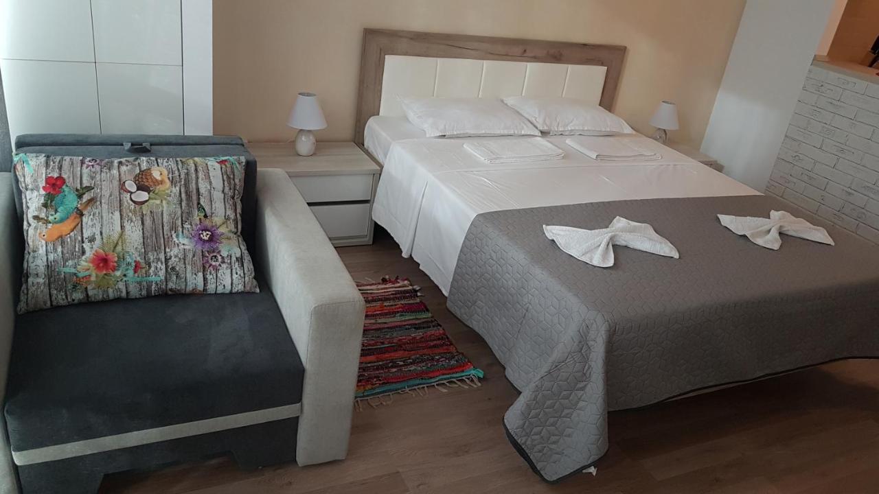 Apartamento Estival Studio By Onix Blue Mamaia Nord Năvodari Exterior foto