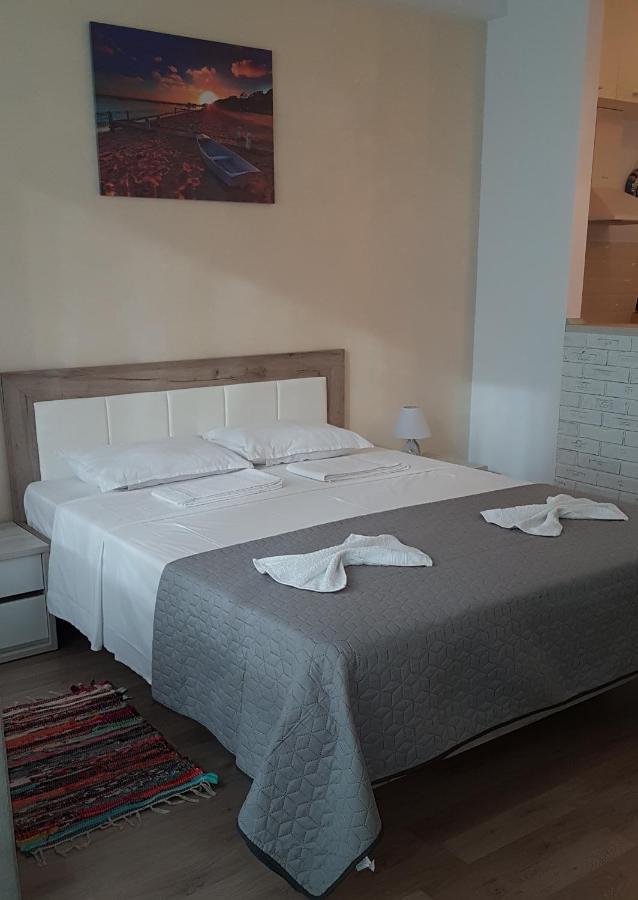 Apartamento Estival Studio By Onix Blue Mamaia Nord Năvodari Exterior foto